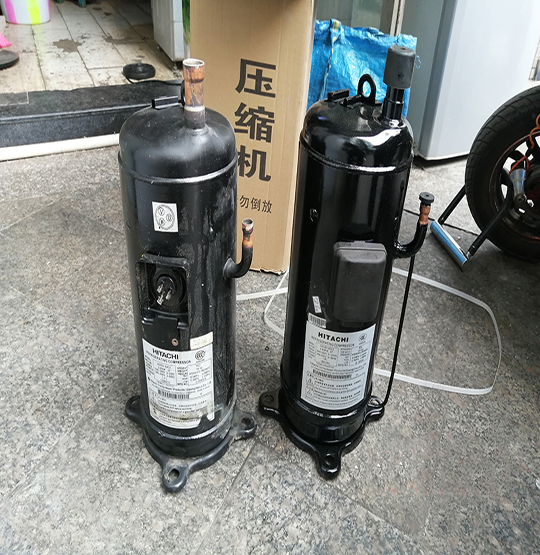 石龙中央空调压缩机的更换维修