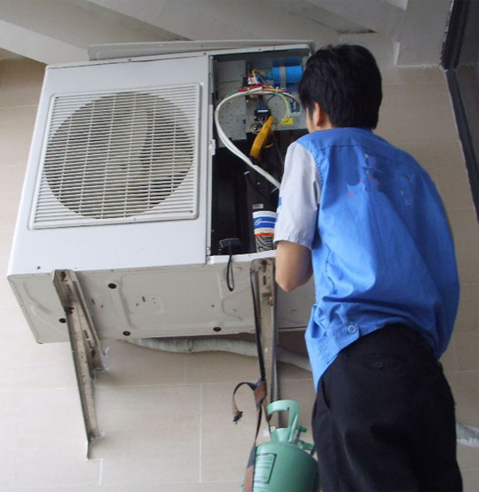 石龙空调开机无反应维修